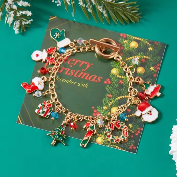 Betsey Johnson Christmas Charm Bracelet with Santa Tree Gift PendantsFestive - Picture 5 of 12